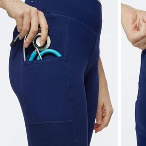 Jaanuu NEW Scrub Yoga Pant in Navy